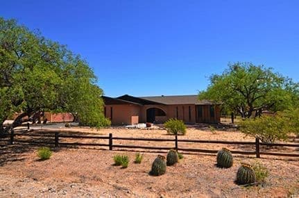 Homes for Sale on Banyon Tree Drive in Northeast Tucson AZ
